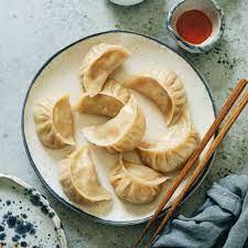 Steamed Dumplings (6)